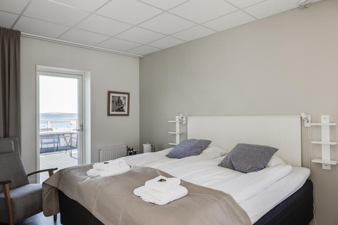 Hotell Hamnen Färjestaden エクステリア 写真